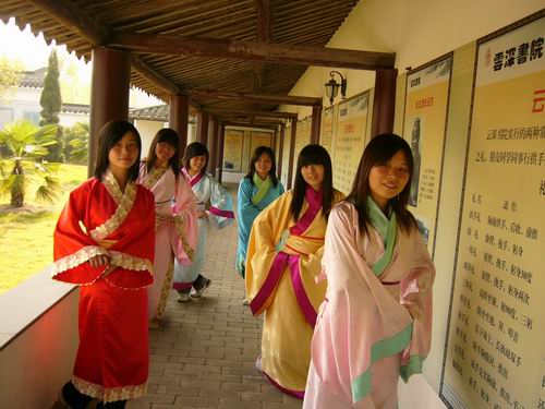 我们一起学礼仪.JPG
