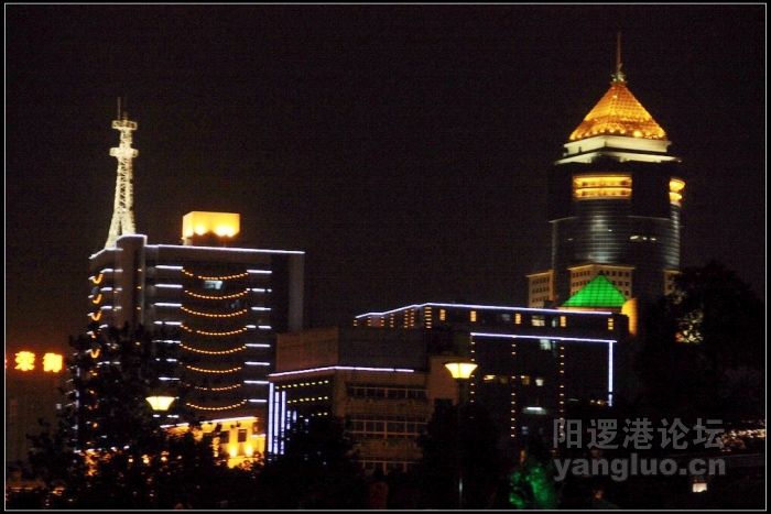江滩夜景 047.JPG
