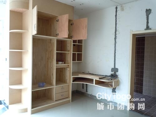 主卧衣柜