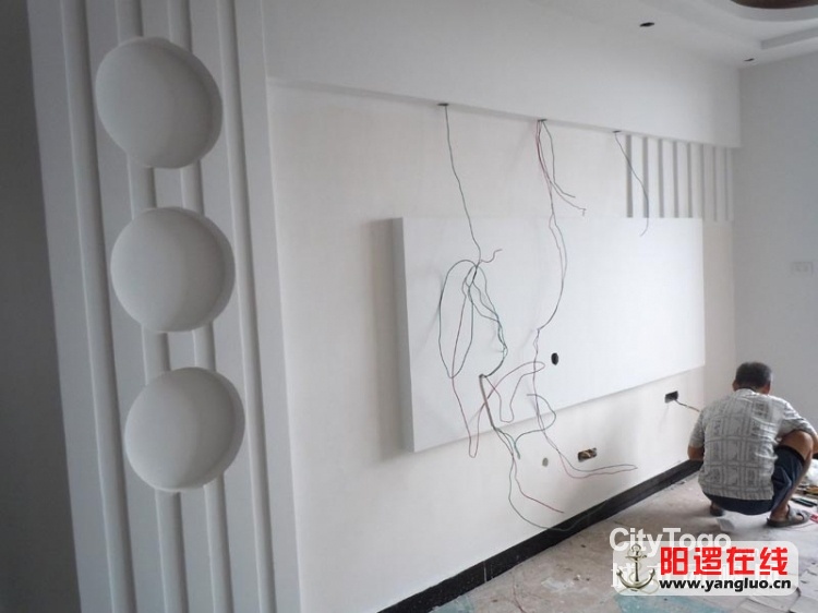 背景墙还未贴墙纸