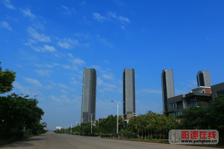 住宅典范 华美家园32.jpg