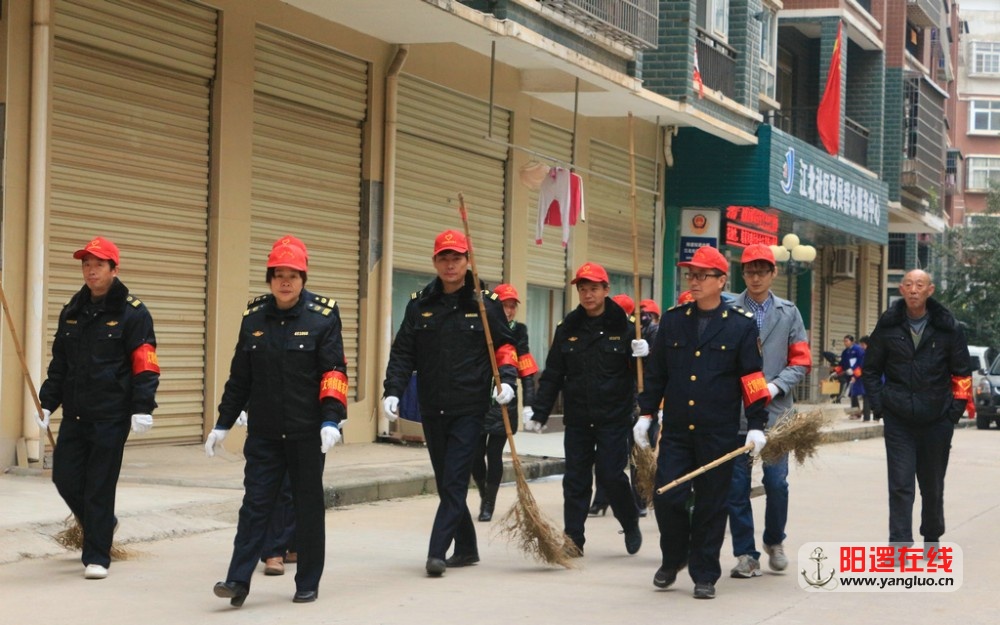 卫生大扫除活动_3.jpg
