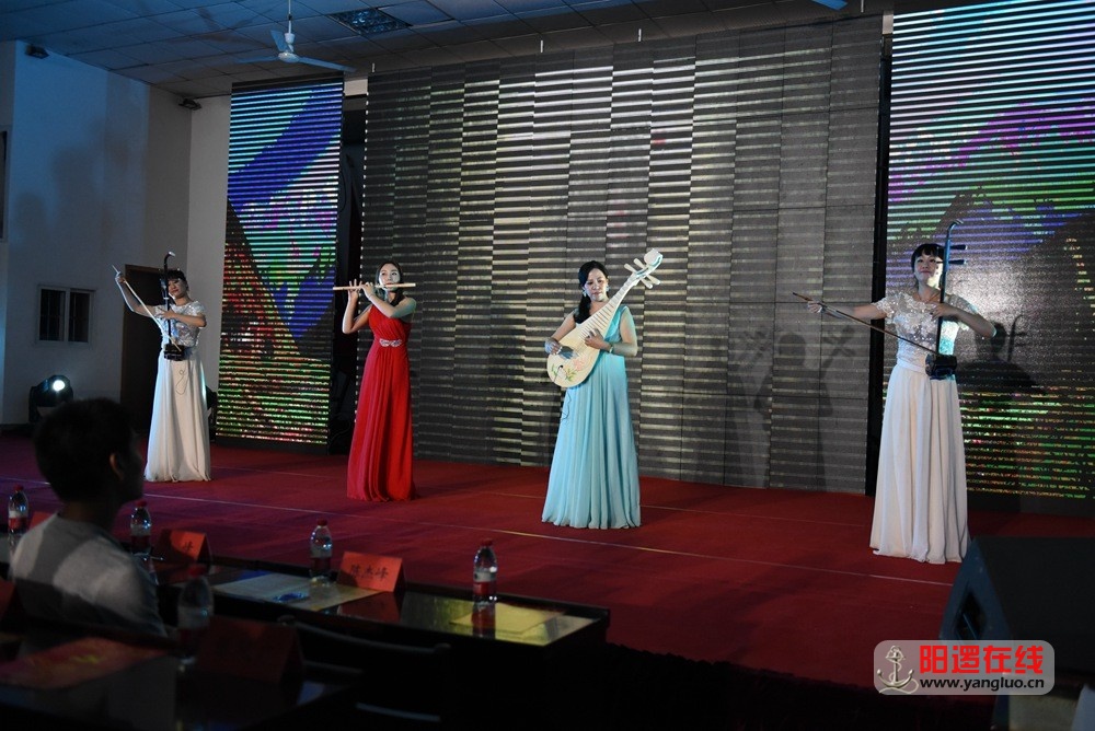 武汉歌舞剧院竹琴韵组合表演新民乐.jpg