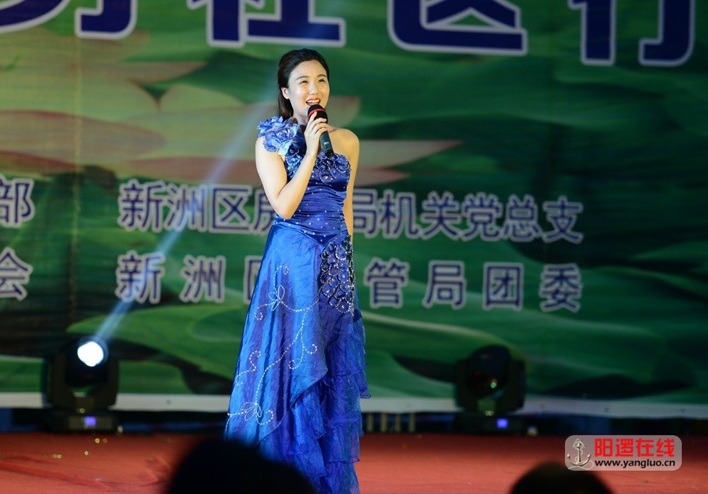 青年歌手胡琳媛女生独唱《越走路越宽》