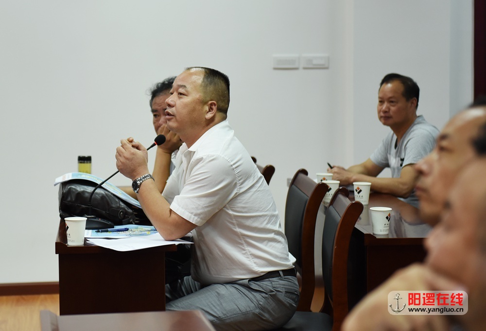 听证会现场.jpg