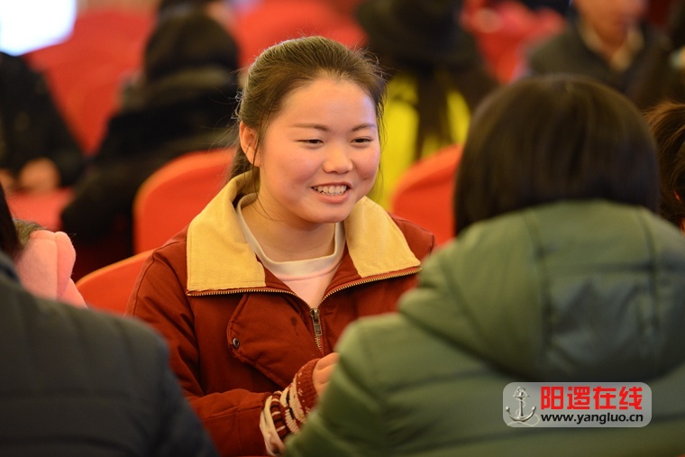 阳逻佳阳翠湖里相亲者.jpg