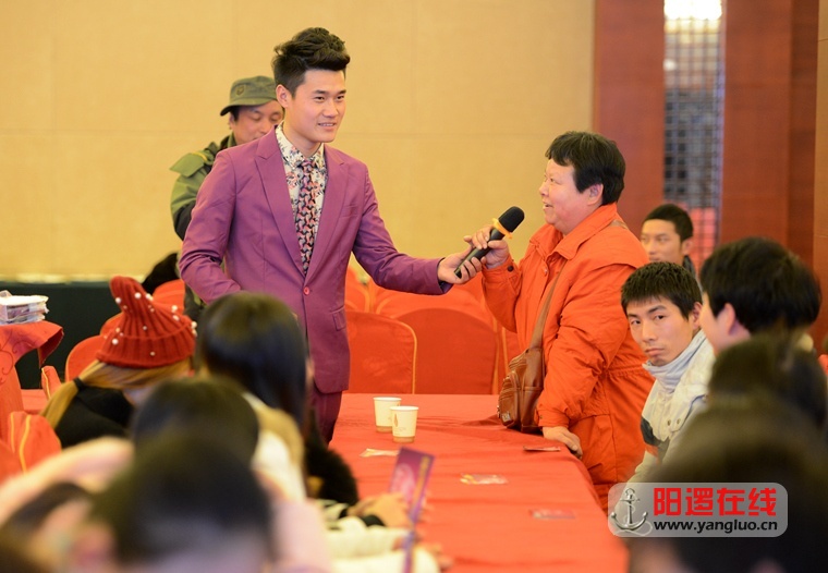 阳逻佳阳翠湖里万人相亲大会4.jpg