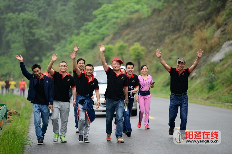问津之路，潇洒走一回  冯伟华.jpg