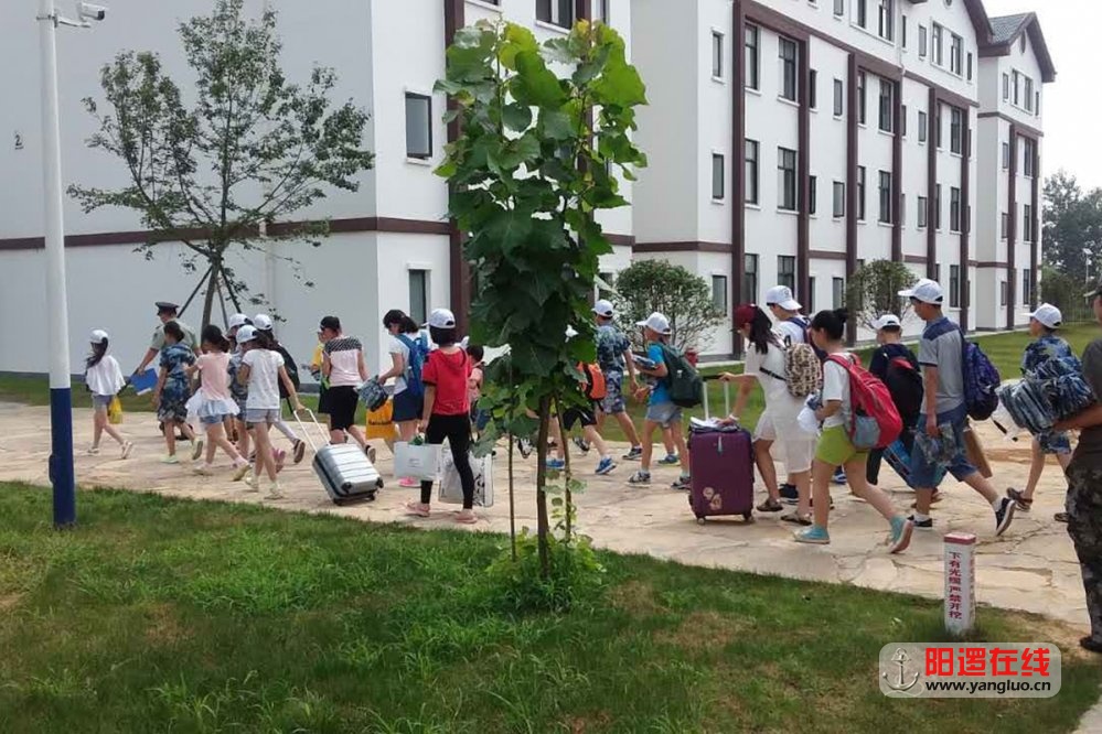 跟着大部队走.jpg