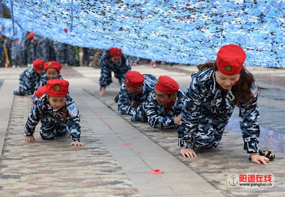 匍匐前进.jpg