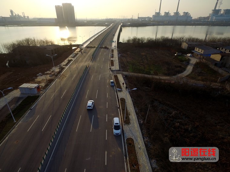 阳逻江北快速路.jpg