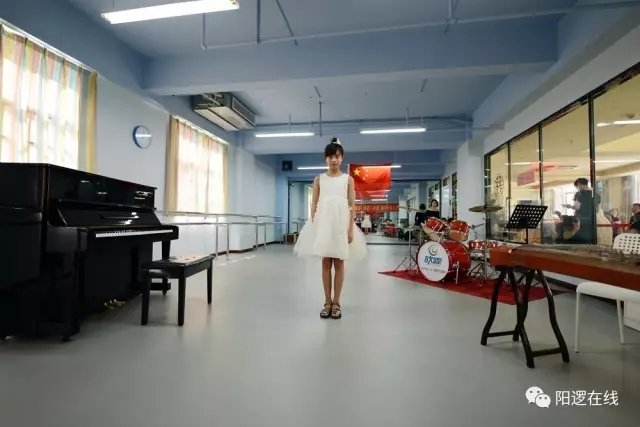 少儿歌唱考场.webp.jpg