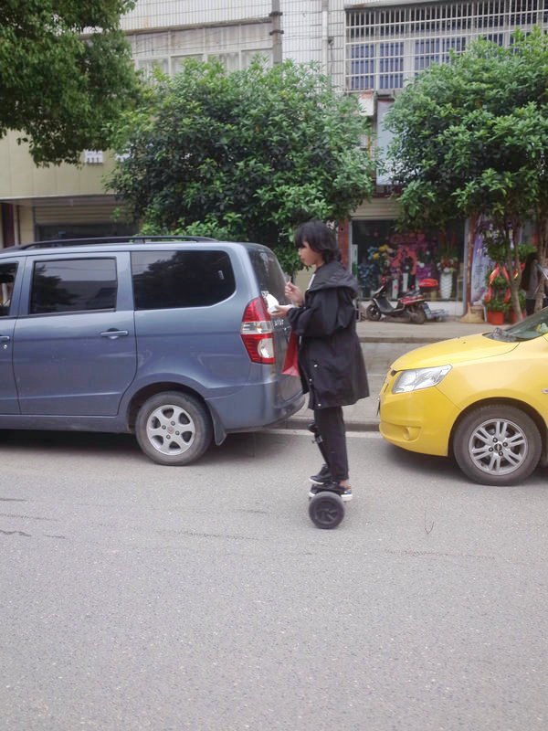 QN351569.JPG