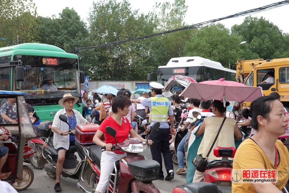 堵车2.jpg