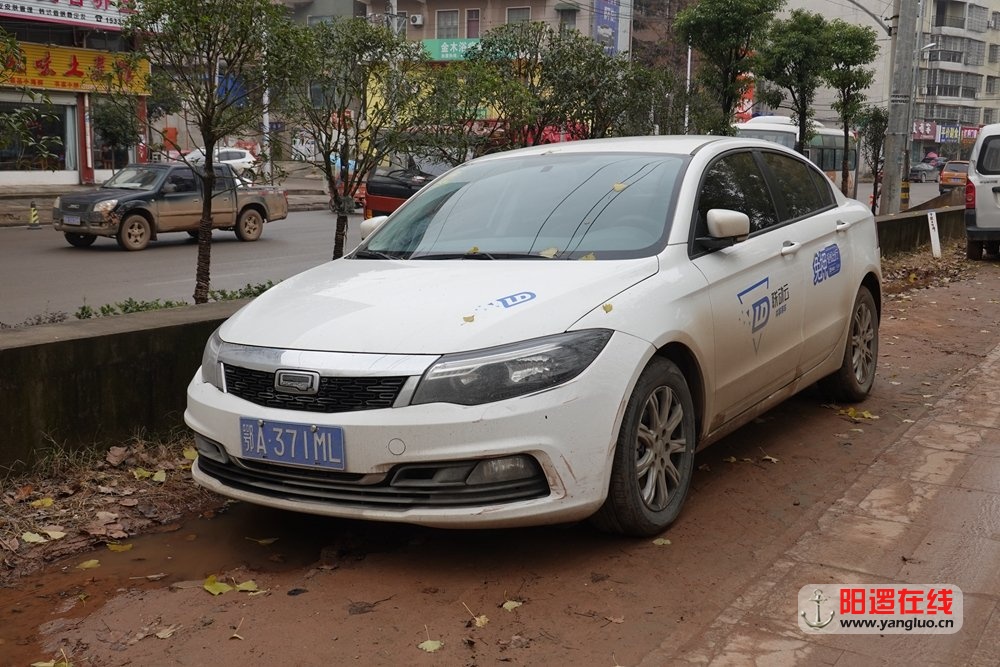 汽车1.jpg