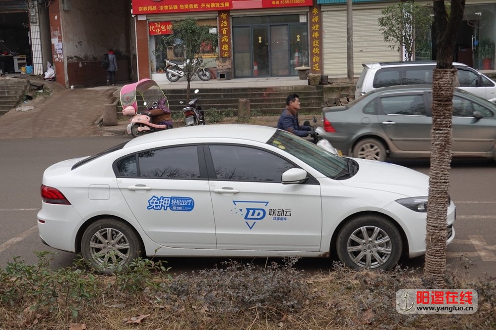 汽车3.jpg