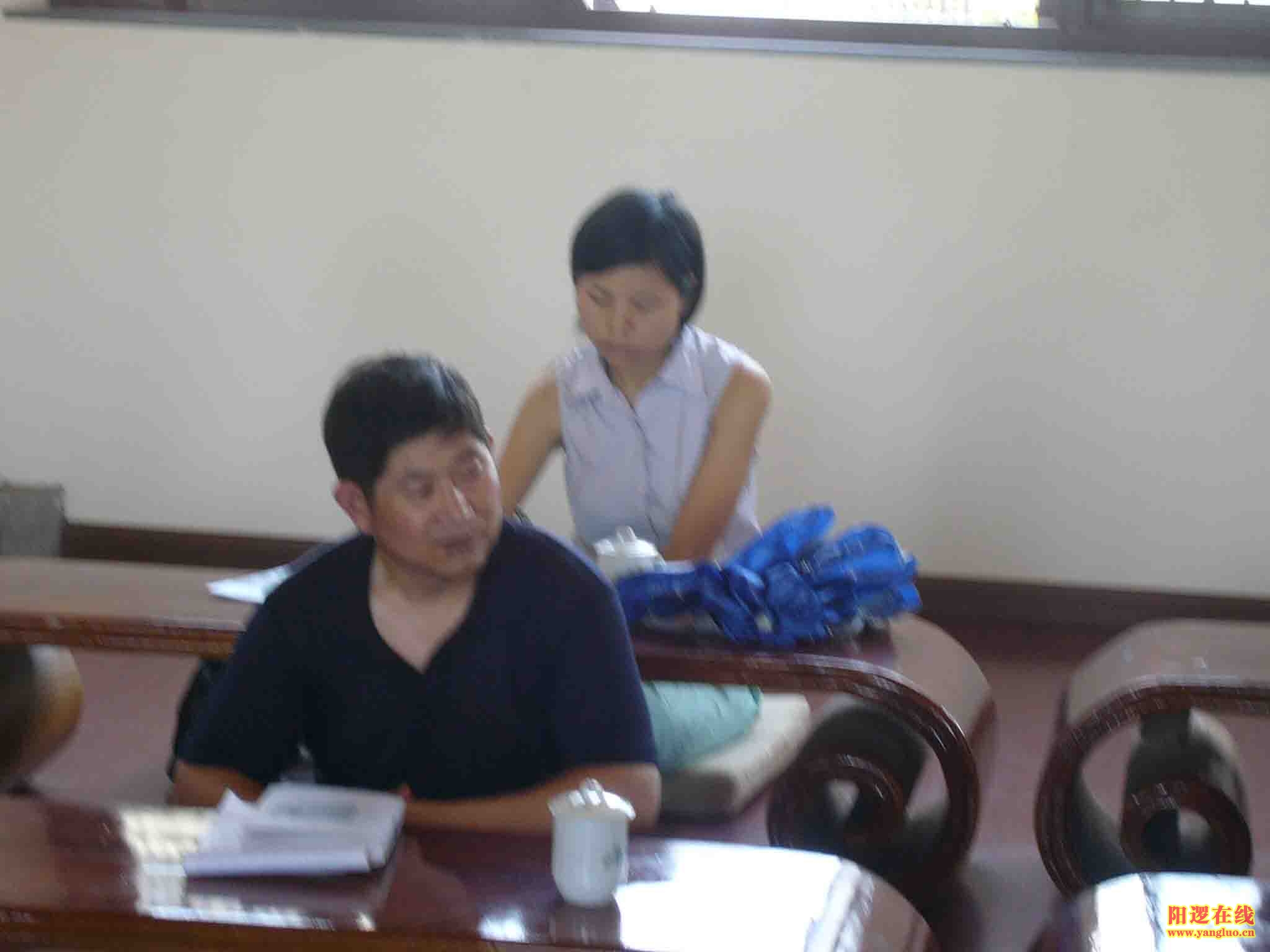 前来书院学习的河南人崔卫国、后记者张屏a.jpg