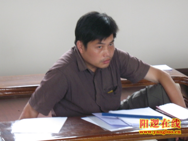 朱明来　新洲一中教师