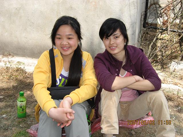张莲,汤妹