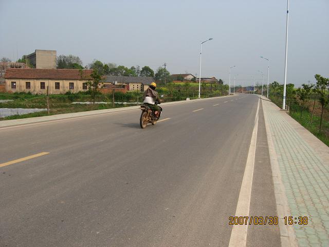 06.JPG
